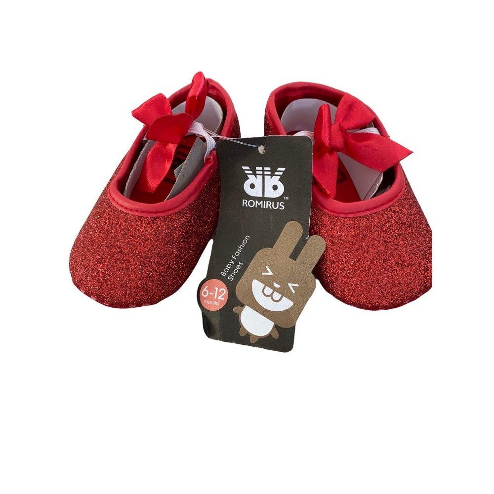Romirus NWT red sparkle shoes